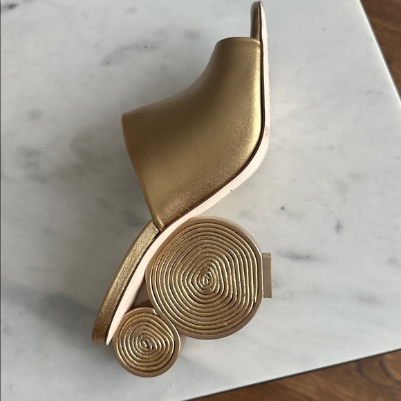 Rare Cult Gaia spiral heels - Picture 2 of 3